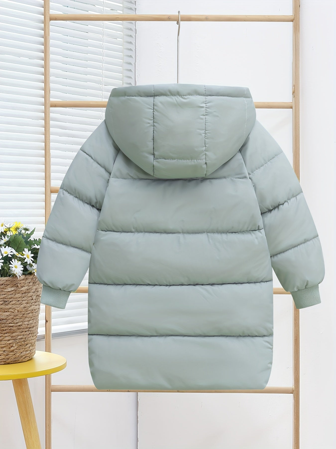 Kids Puffer Coat, Unisex Hooded Winter Jacket, Long Sleeve, Solid Color, Casual Style, Polyester Fleece Lining, Regular Fit, Zipper Closure, for Boys and Girls, Ski Jacket