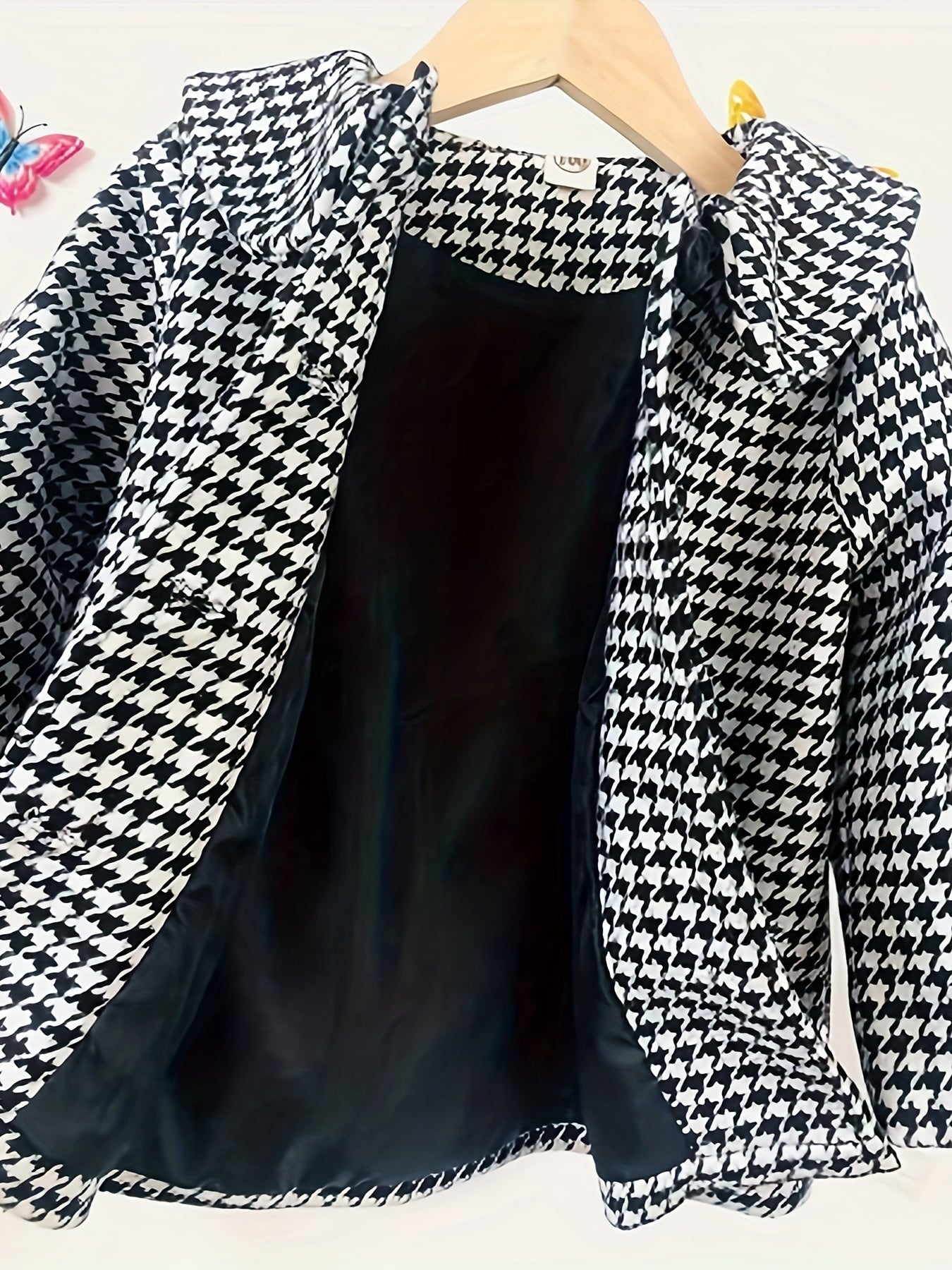 Elegant Houndstooth Dress Coat for Girls, Polyester Lapel Collar Flared Long Sleeve Single Button Coat, Spring/Autumn Mid-Length Children's Outerwear with Button Details - Non-Stretch Regular Fit