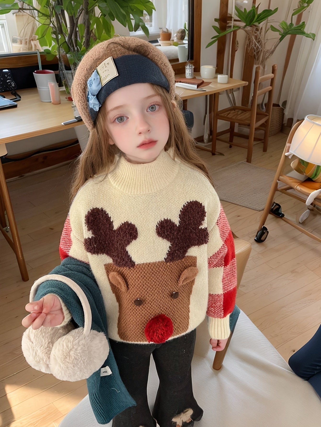 Girls' Cozy Knit Christmas Reindeer Sweater - Long Sleeve, Round Neck Pullover for Youngsters, Machine Washable
