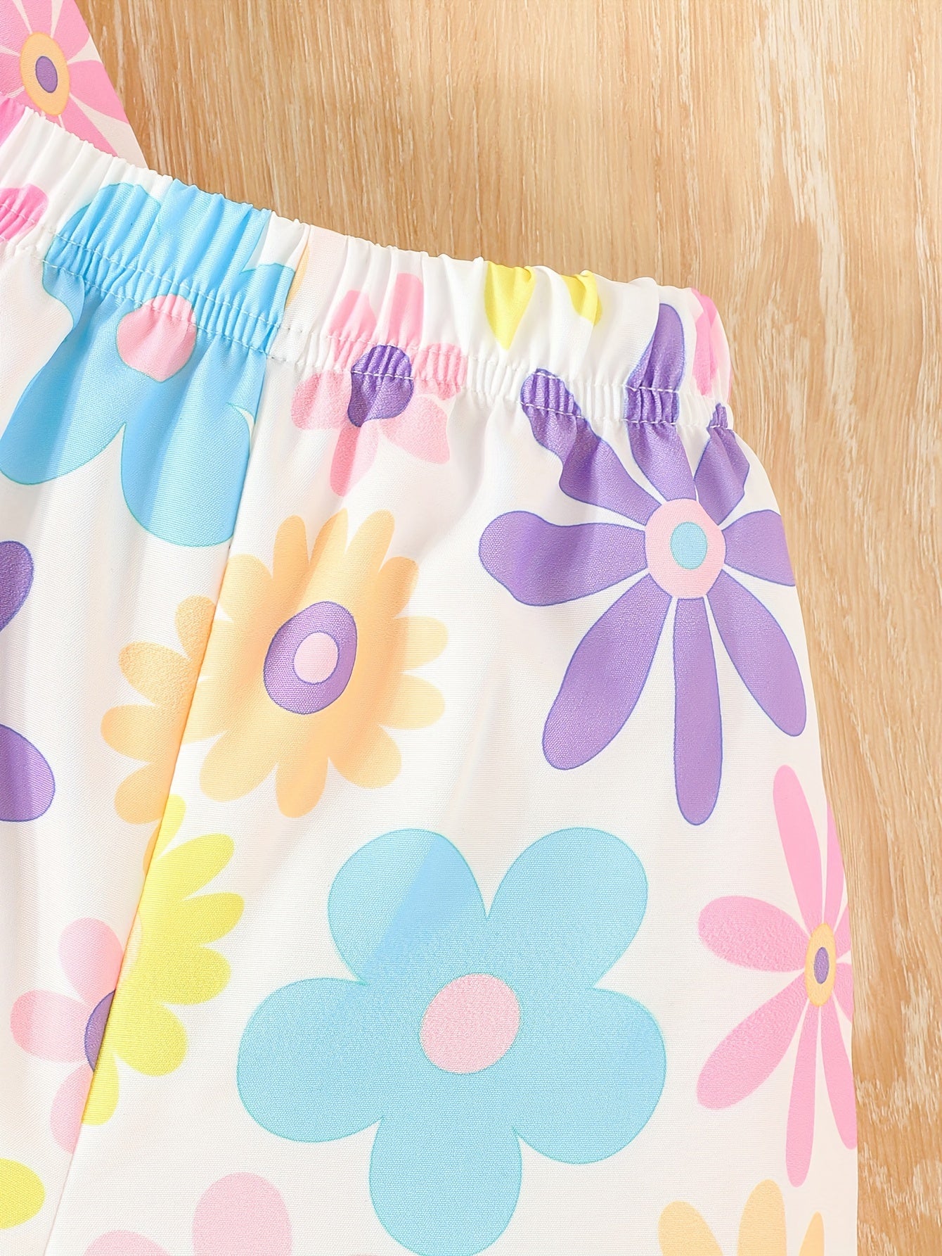 2pcs Toddler Girl’s Flower Pattern Cami Top & Shorts Set – Summer Beach Vacation Outfit