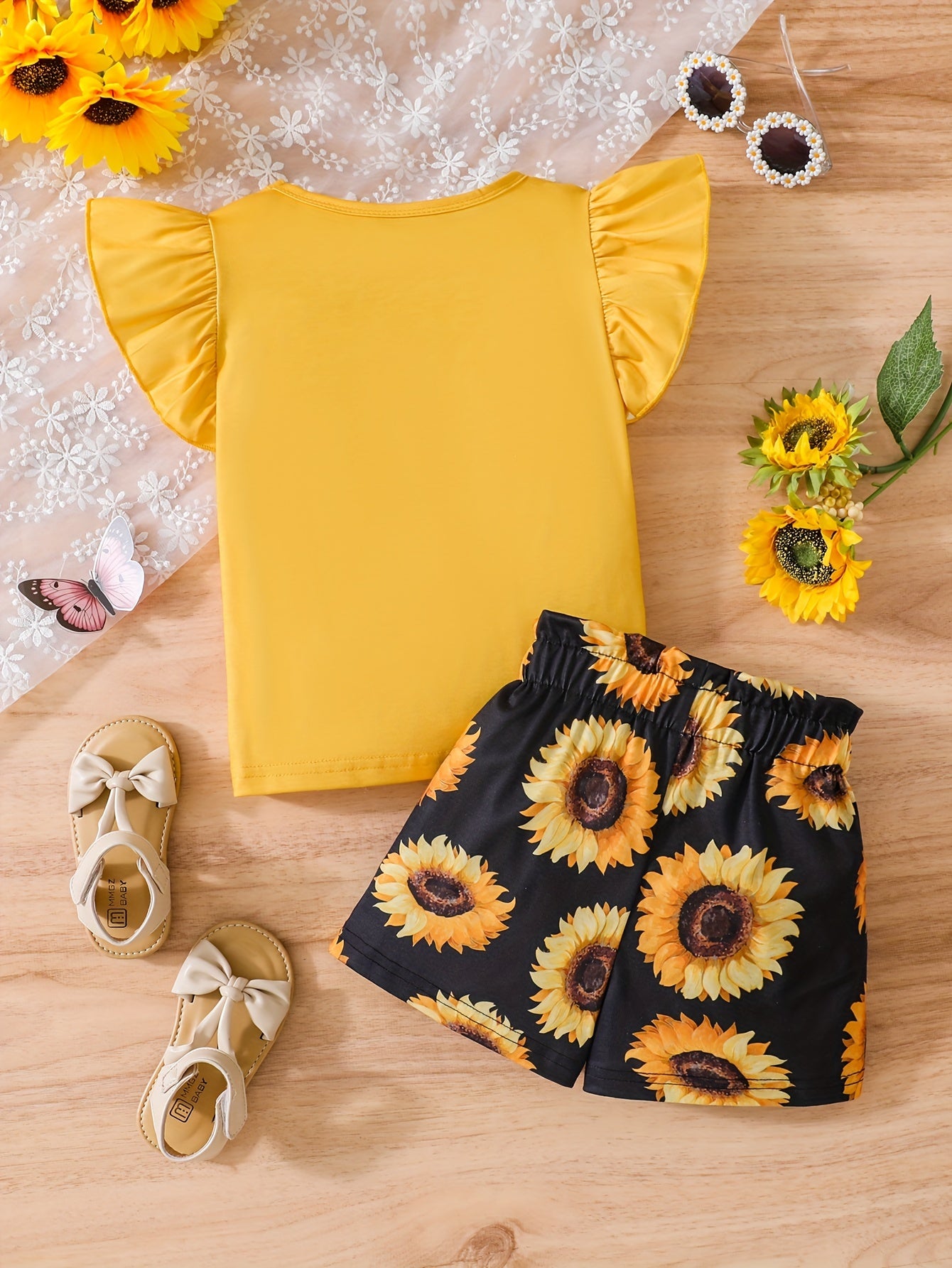 Baby Girl Summer Outfit – Ruffle Sleeve Graphic T-Shirt & Bowknot Ladybug Shorts