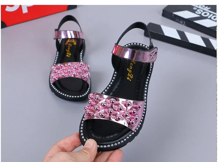 Girls’ Summer Pearl Sandals – Korean-Style Beaded Princess Beach Shoes (Ages 5–12)