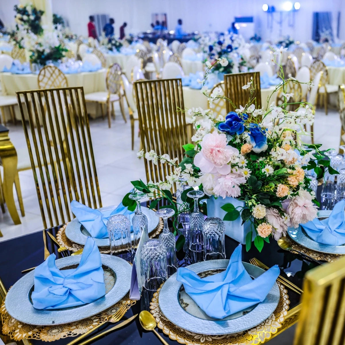30pcs Stainless Steel Wedding & Event Chairs – Gold & White Back Design for Dining, Restaurant, or Hotel