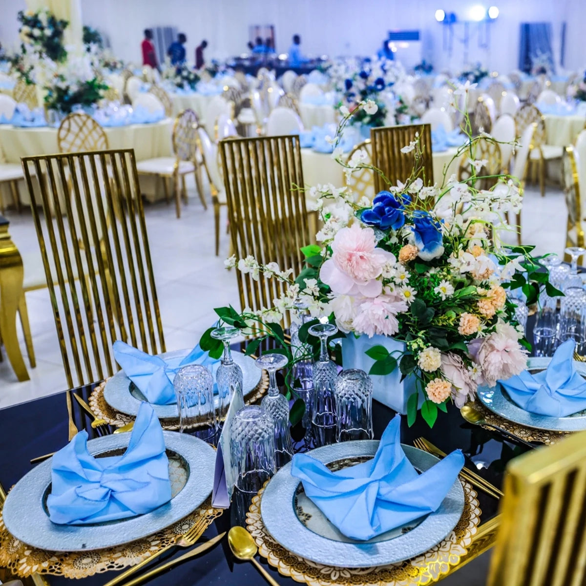 30pcs Stainless Steel Wedding & Event Chairs – Gold & White Back Design for Dining, Restaurant, or Hotel