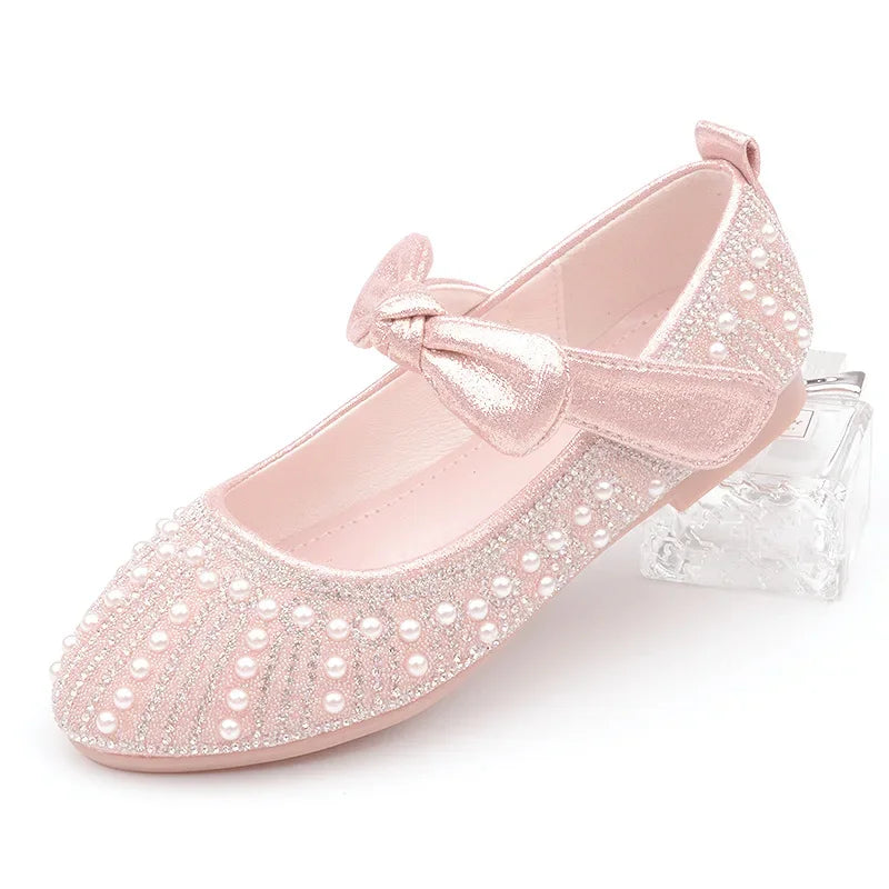 Flower Girls' White Wedding Shoes – Elegant Pointed Toe Princess Dress Shoes with Pearls & Shine