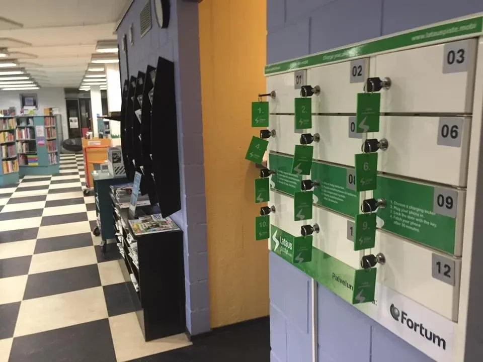 Cell Phone Charging Kiosk Storage Cabinet with Lock Box Charging Solution for Public Place