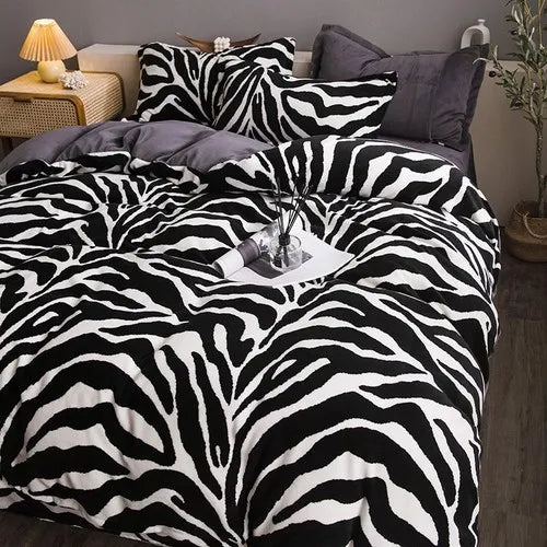 Coral Fleece Four-Piece Set Winter Thicken Thermal Double-Sided Flannel Bed Sheet Leopard Quilt Cover Milk Fiber Bedding
