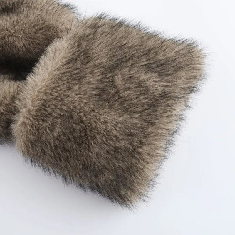 TRAF Women's Faux Fur Hoodie – Soft Vintage Pullover for Autumn Comfort