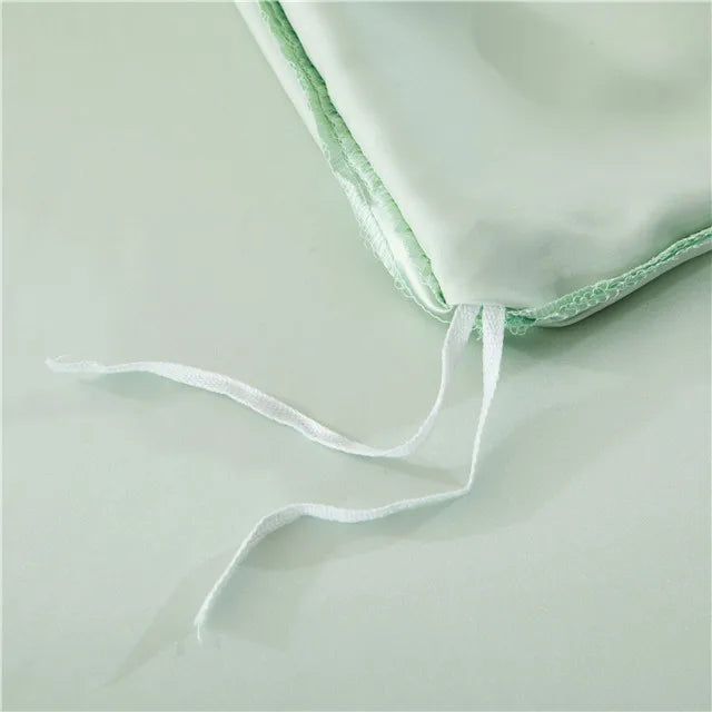 Super Soft and Fresh Feeling Twin Size/Queen Size/King Size Silk Bedding Set