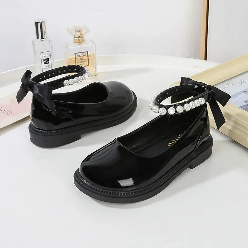 New Autumn Girls’ Glossy Black Mary Janes – Princess Leather Shoes with Back Bow & Beading