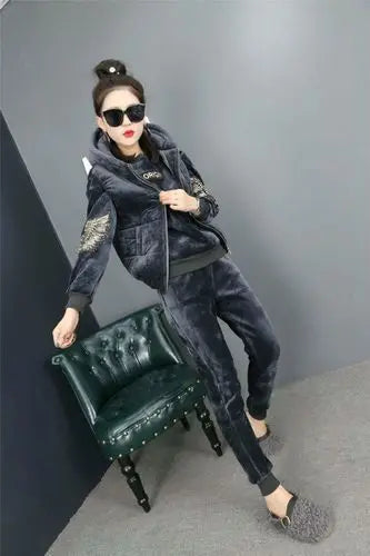 Women's Thick Velour Sportswear Tracksuit (3-Piece Set)