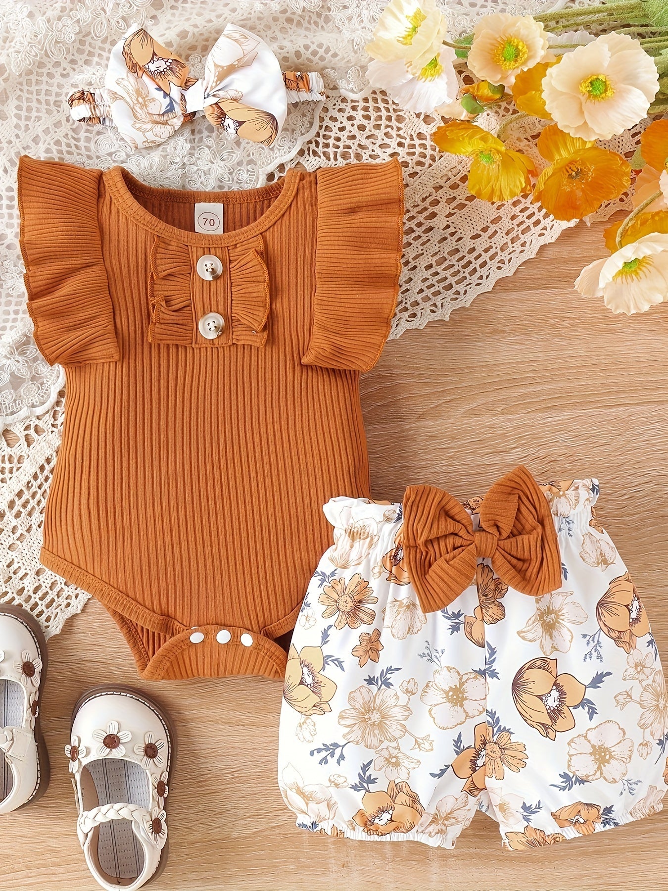 2pcs Infant's Casual Summer Set, Solid Color Ribbed Bodysuit & Floral Pattern Shorts, Baby Girl's Clothes