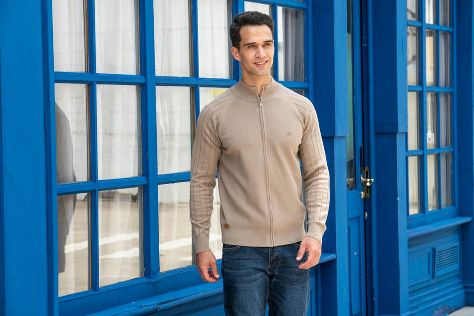 AIOPESON Argyle Solid Color Men’s Cardigan – Casual Zipper Cotton Winter Sweater
