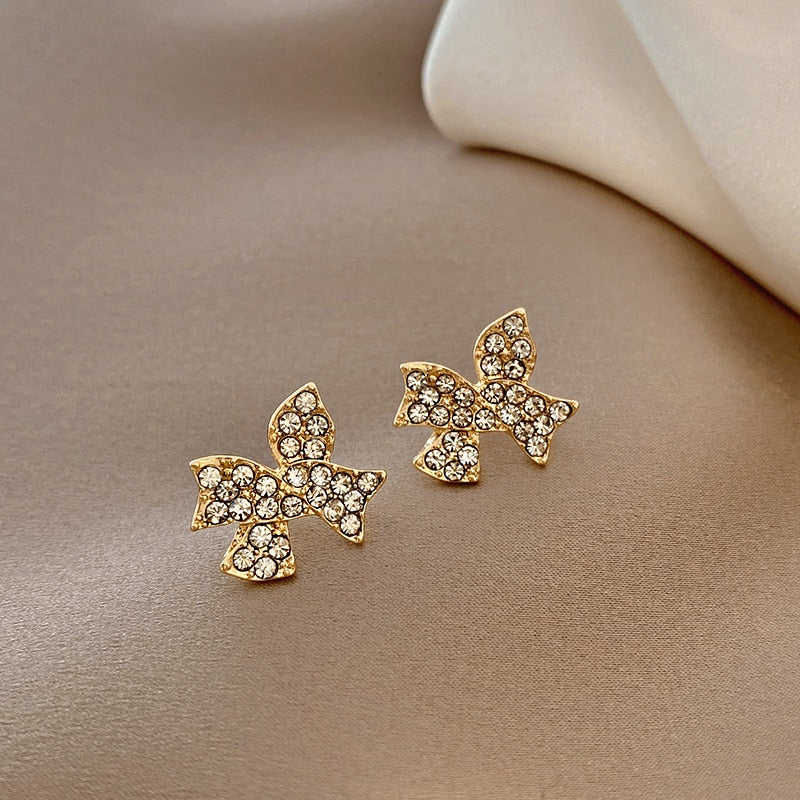 Fashion golden metal hoop earrings vintage ladies high-end irregular geometric round earrings jewelry