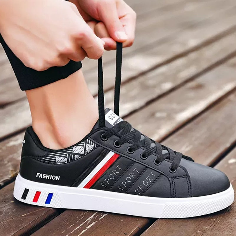Skateboard Shoes 2021 New PU Trend Flat Breathable Sneakers Comfortable Fashion Vulcanized Shoes