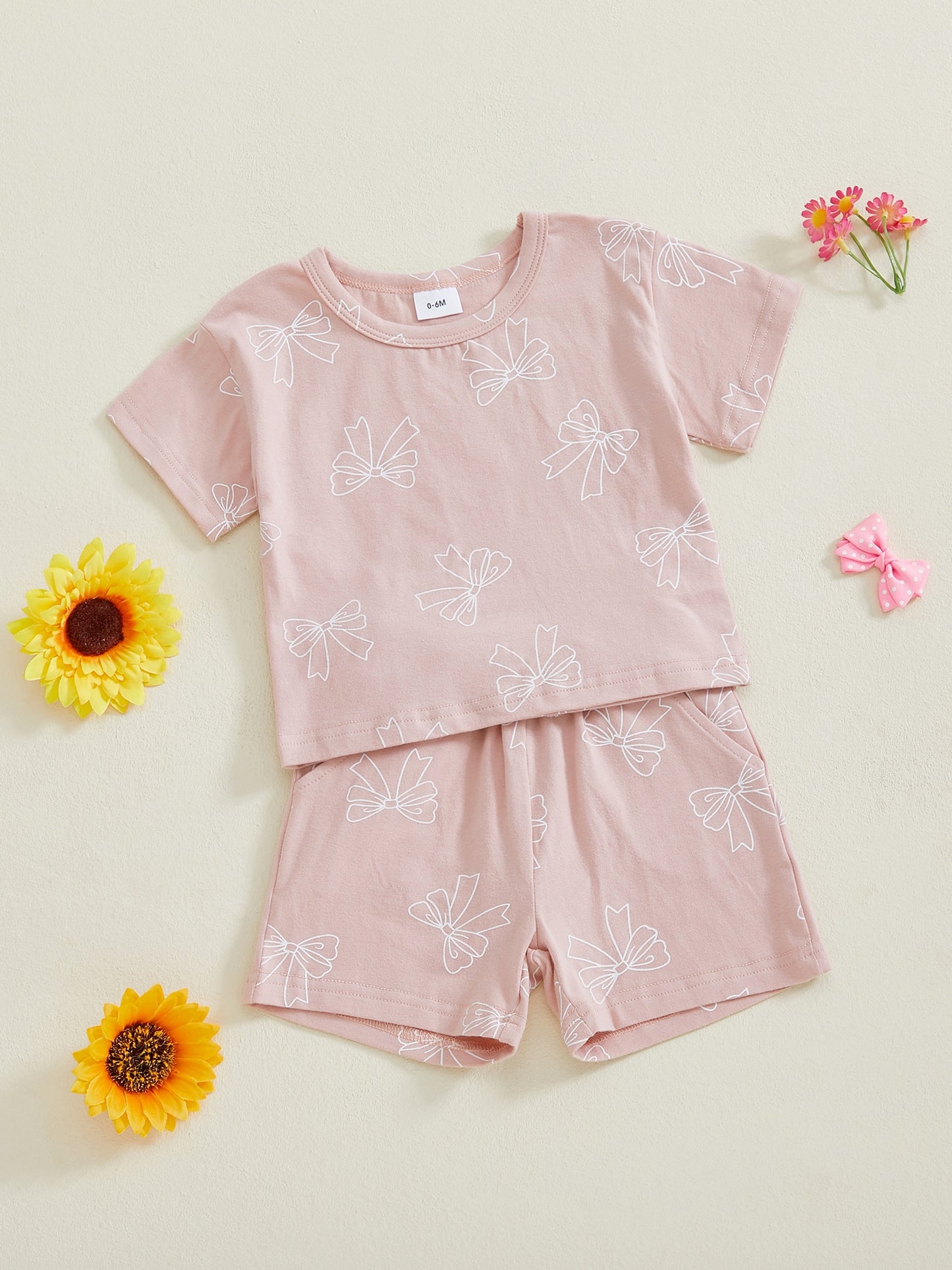 Toddler Girls Summer Outfit Bow Print Short Sleeve T-Shirt and Elastic Shorts Set Cute Summer 2pcs Clothes, Perfect for Outdoor