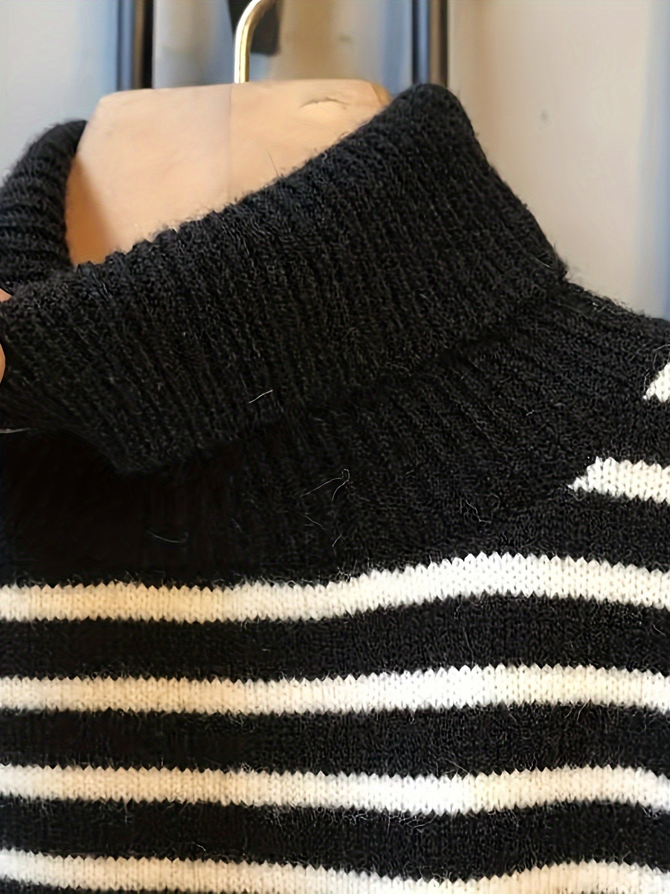 Kids Striped Knit Pullover Sweater - Polyester Blend Crew Neck Jumper with Medium Stretch for Boys & Girls Aged 3+