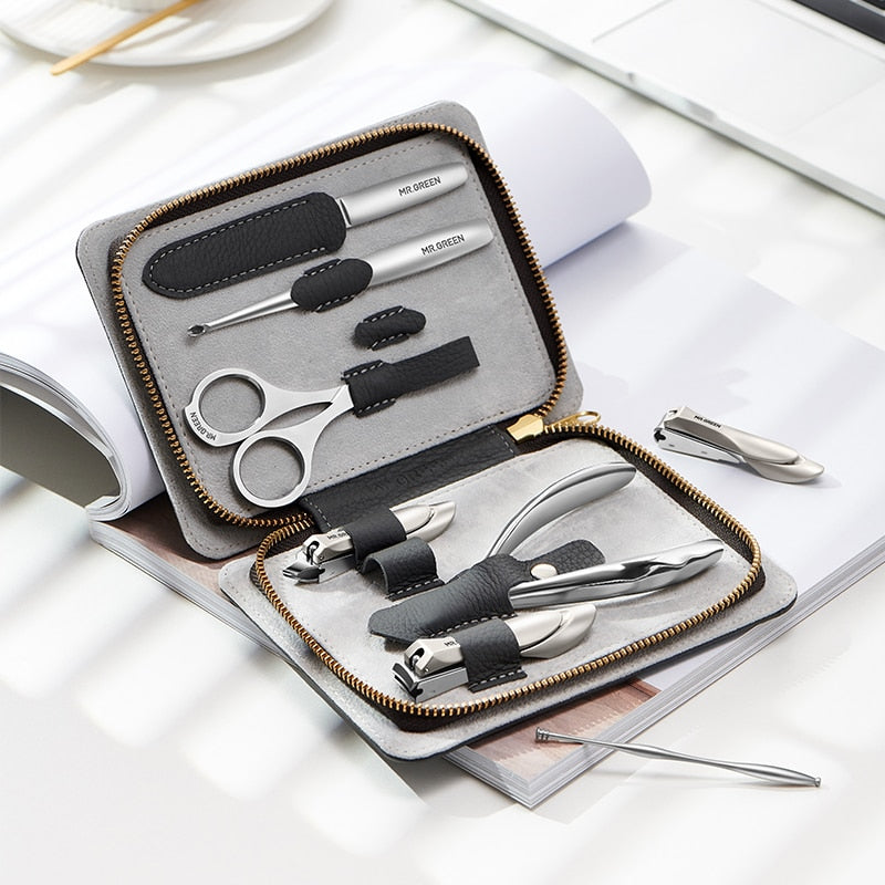 MR.GREEN Manicure Set With Morandi Grey