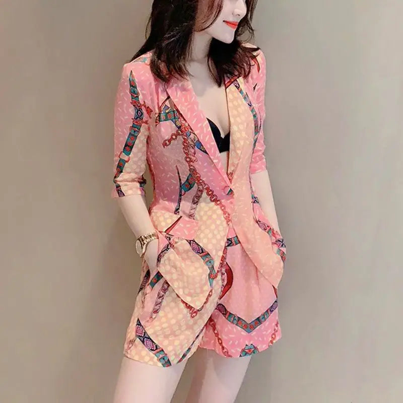 Korean Fashion Style Slim Fit Set for Women 2023 Summer New Arrival Temperament Print Slim Fit Suit Shorts Two Piece Sets