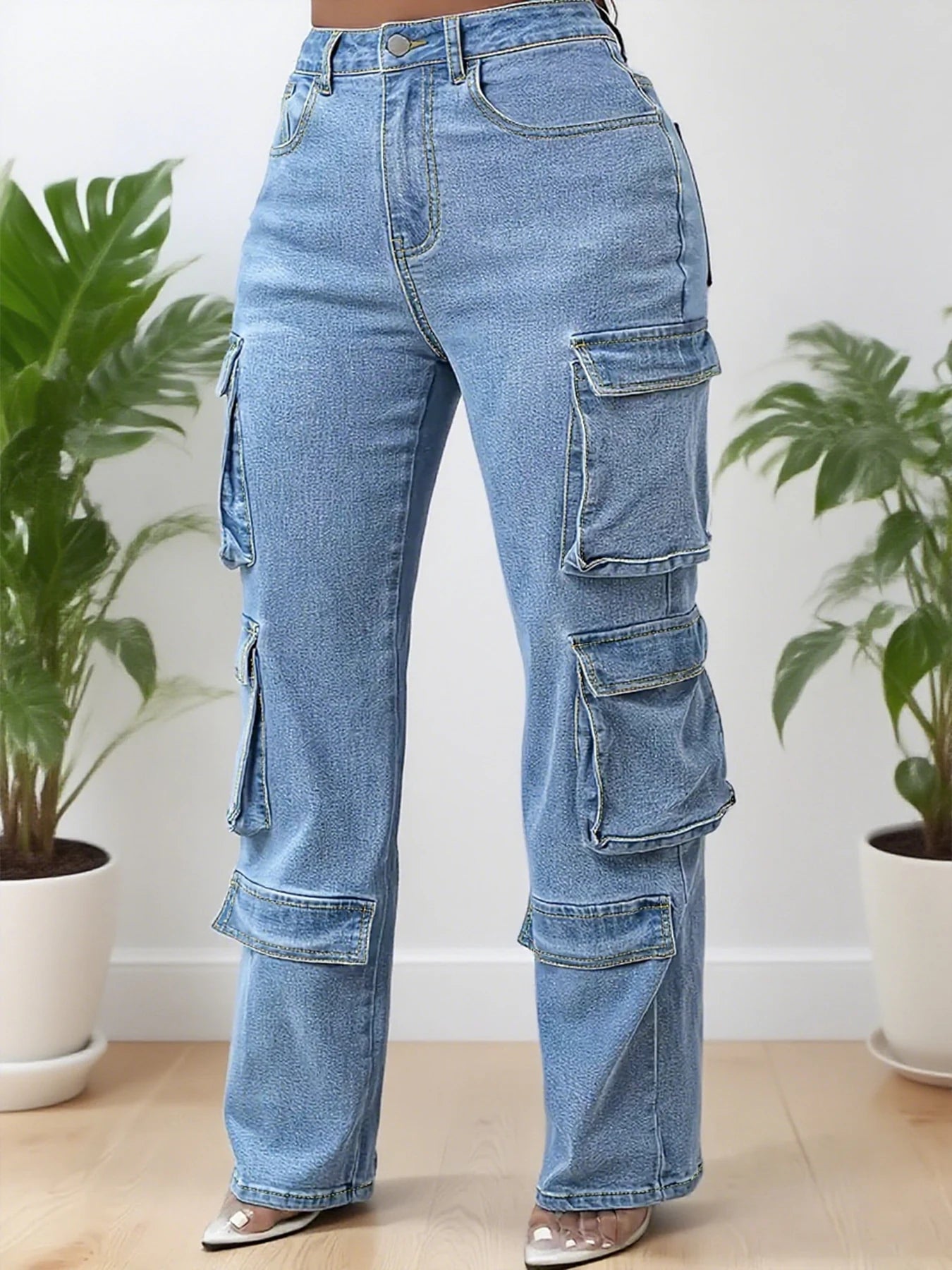 Plus-Size Light-Wash Cargo Jeans — Multi-Pocket Straight-Leg Streetwear Denim — front view