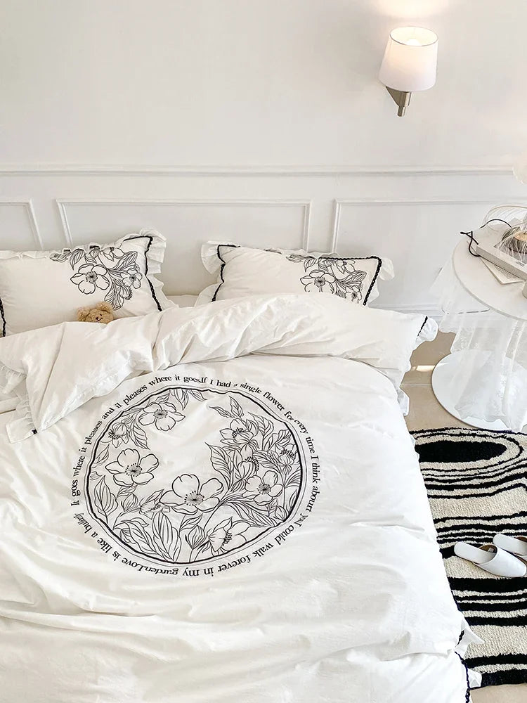 Pastoral Black White Washed Cotton Four-Piece Set Super Soft Simple Embroidered Quilt Cover Bed Sheet Ins Bedding Plant Flower