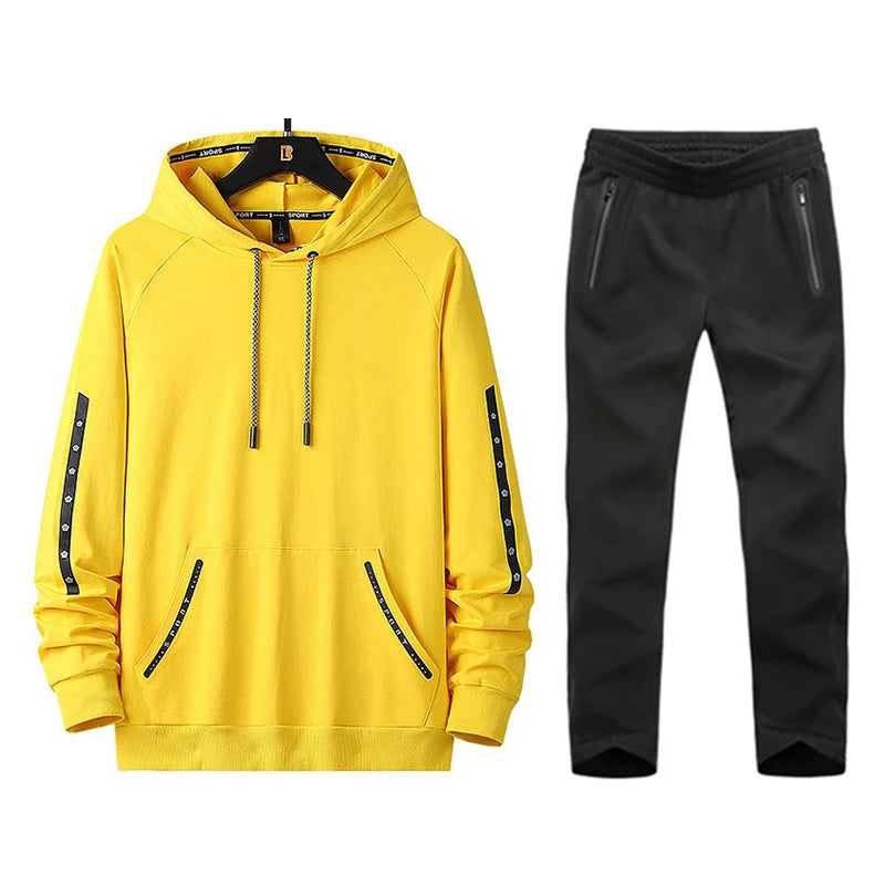 Plus Size Women’s Sports Tracksuit – Loose Fit Hoodie & Joggers Set for Fitness