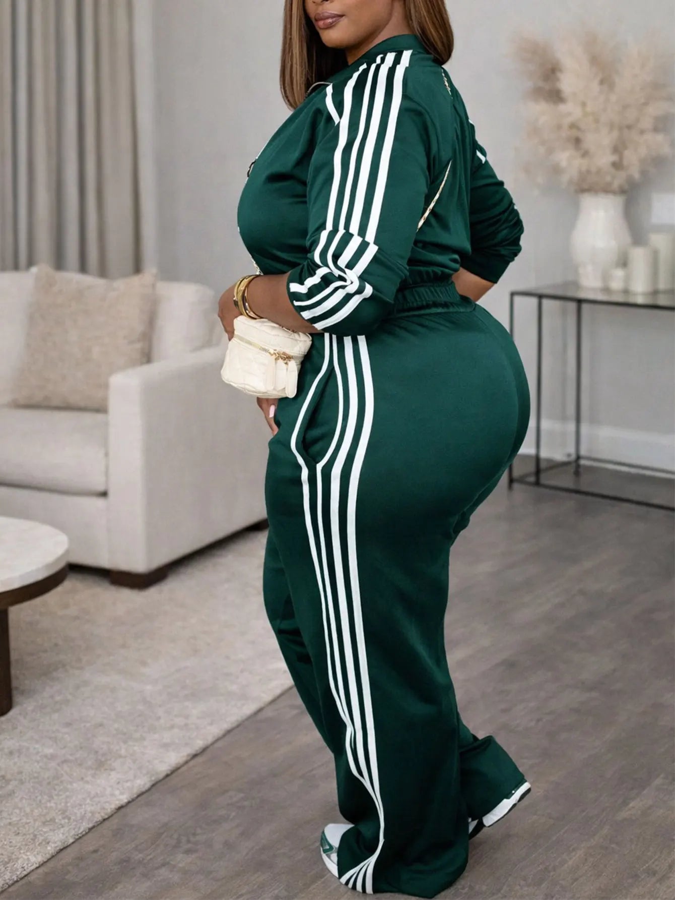 Women&rsquo;s Zipped Coat + Wide-Leg Pants Set &mdash; Green Long-Sleeve Striped Sportswear — view 2 of tracksuits