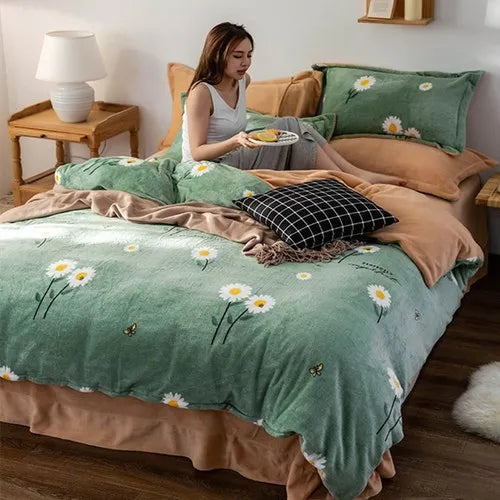 Coral Fleece Four-Piece Set Winter Thicken Thermal Double-Sided Flannel Bed Sheet Leopard Quilt Cover Milk Fiber Bedding