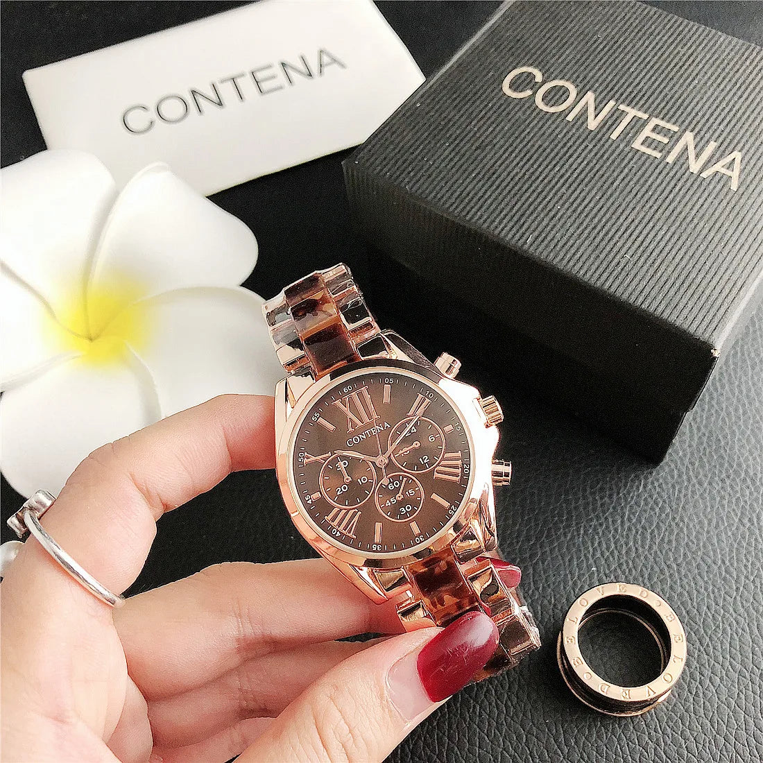 Women's Luxury Watch — Top Brand Fashion Quartz Wristwatch — view 2 of watches