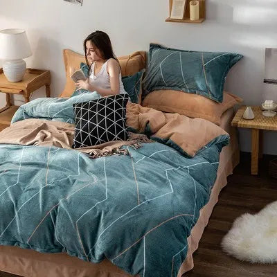 Coral Fleece Four-Piece Set Winter Thicken Thermal Double-Sided Flannel Bed Sheet Leopard Quilt Cover Milk Fiber Bedding