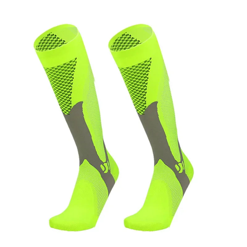 Graduated Compression Socks — Pro 20–30 mmHg, All-Day Comfort
