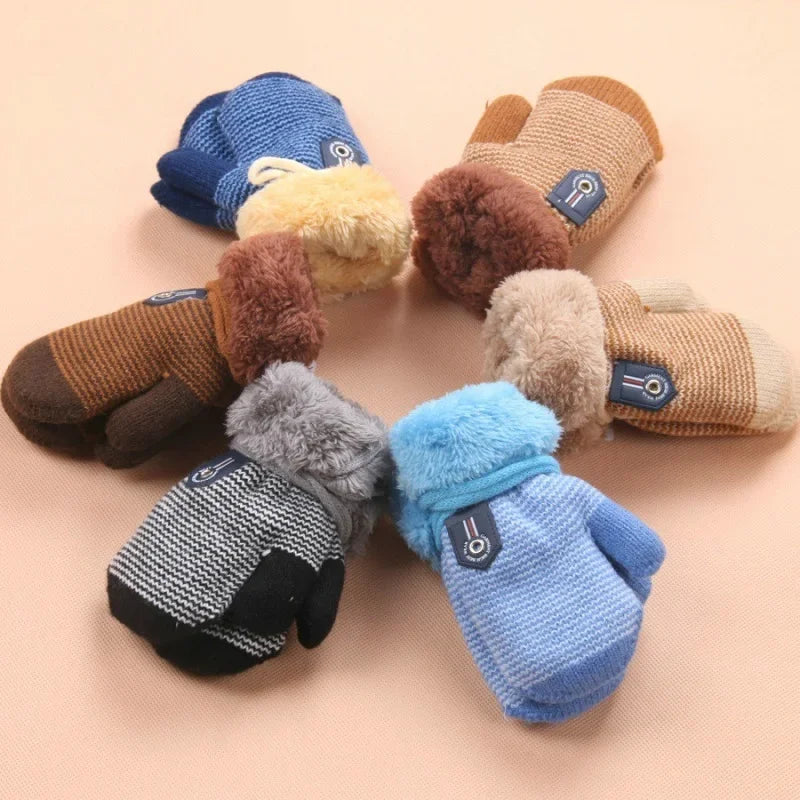 Baby Winter Knitted Gloves – 0-3 Years Warm Full-Finger Mittens with Rope