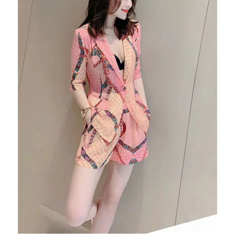 Korean Fashion Style Slim Fit Set for Women 2023 Summer New Arrival Temperament Print Slim Fit Suit Shorts Two Piece Sets