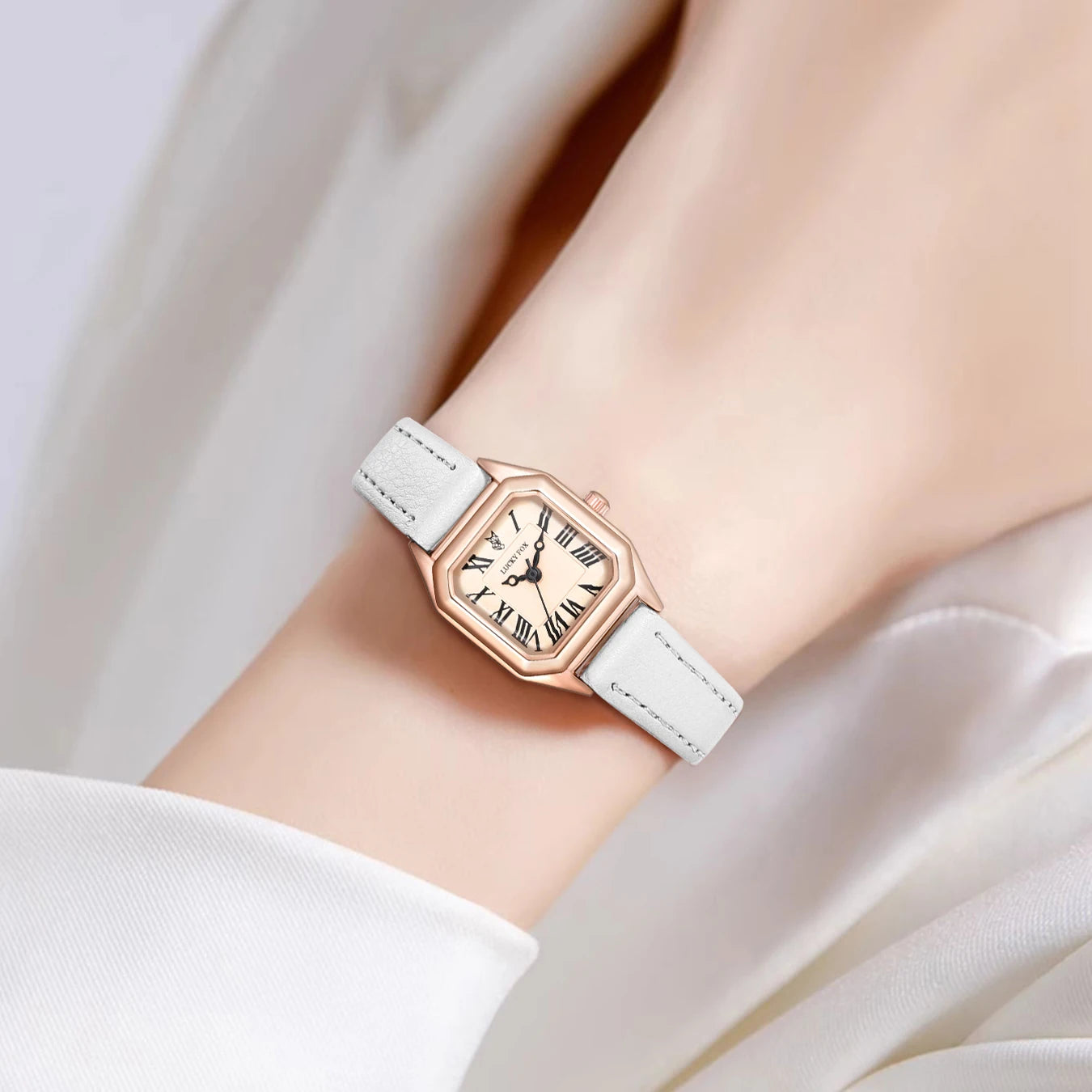 Women's Vintage Square Watch — Fashion Leather Strap Quartz Wristwatch — view 5 of watches