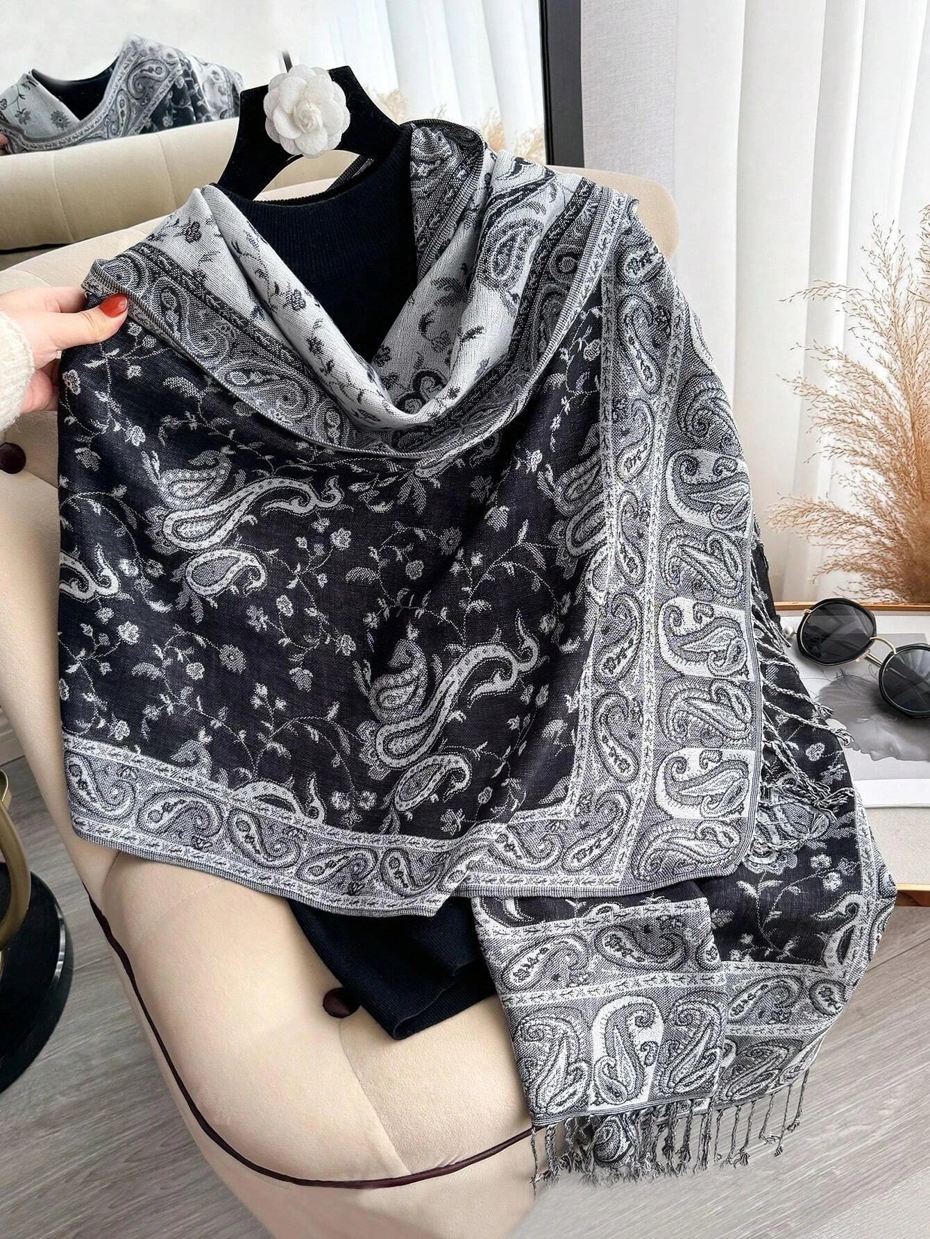 Pashmina Scarf European Bohemia Paisley Jacquard — Museum-Piece Cashmere Shawl Wrap 70×190cm — view 8 of scarves & wraps