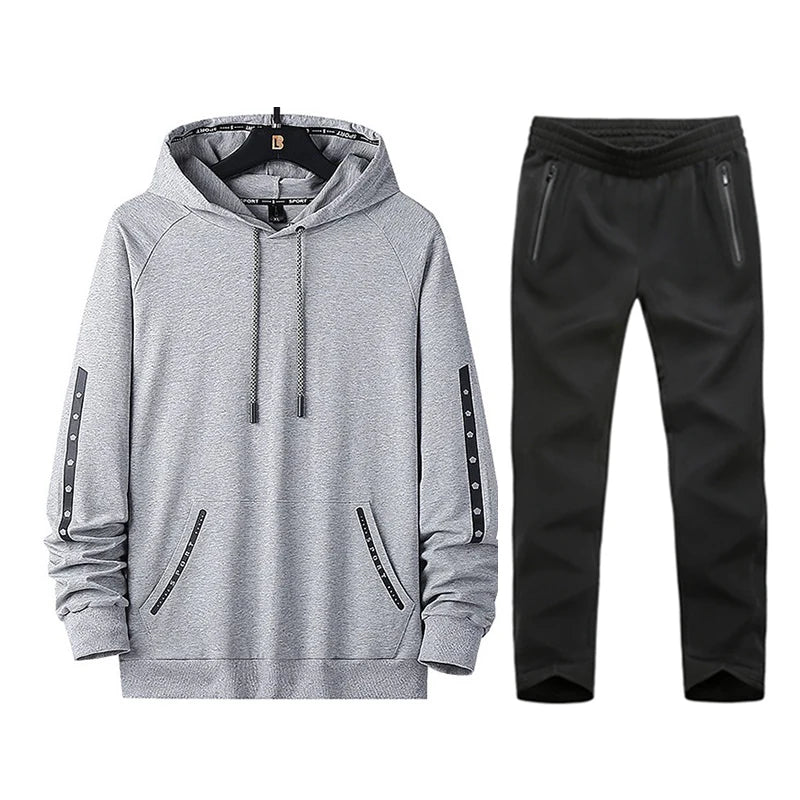 Plus Size Women’s Sports Tracksuit – Loose Fit Hoodie & Joggers Set for Fitness