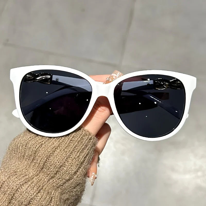 Cat-Eye Sunglasses Designer Vintage 2025 — Viral Women's Retro Lady Brand Editorial Shades — view 9 of sunglasses