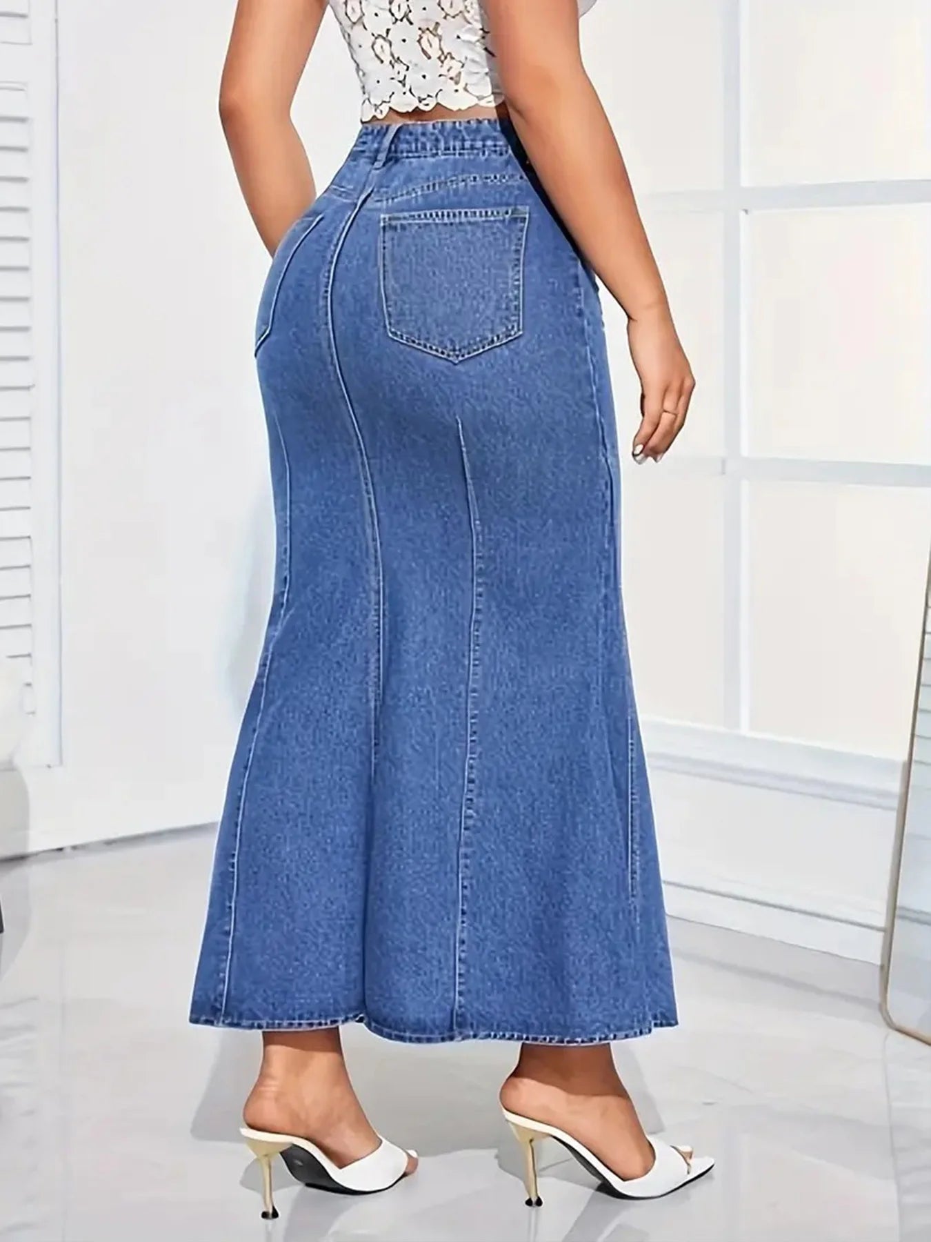 Denim Fishtail Skirt — Mid-Waist Stretch Mermaid Midi Skirt — detail view