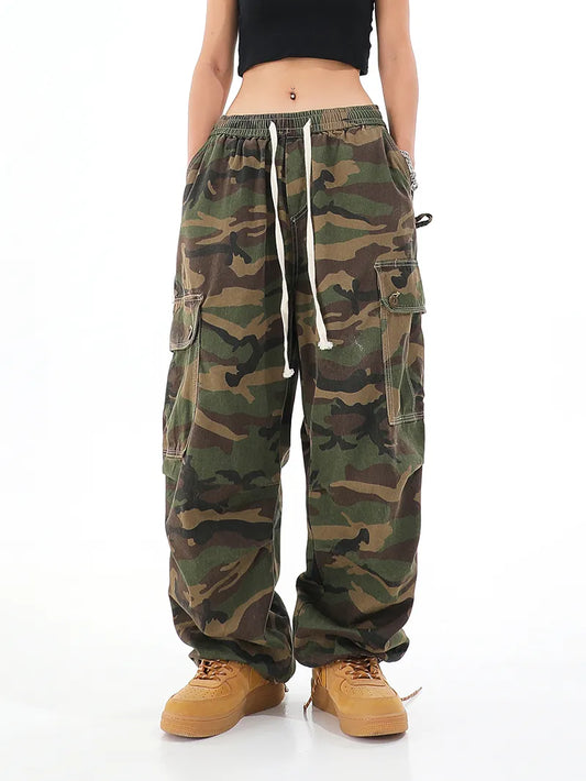 2025 Women’s Camouflage Cargo Pants – Grunge Hip Hop Joggers with Elastic Waist