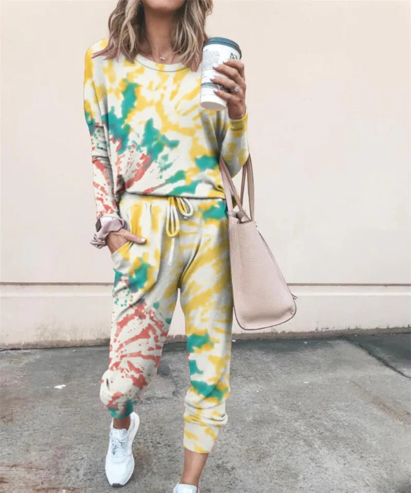 Casual Women&rsquo;s Tracksuit &mdash; Autumn-Winter Hoodie Two-Piece Sportswear Set (S-3XL) — view 10 of tracksuits