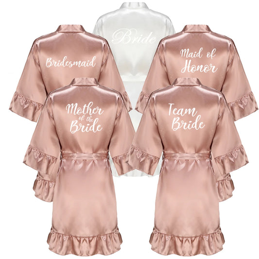 New Satin Bridesmaid Wedding Party Team Bride Robe With White Letters Ruffle Kimono Satin Pajamas Mother Bathrobe Rose Gold