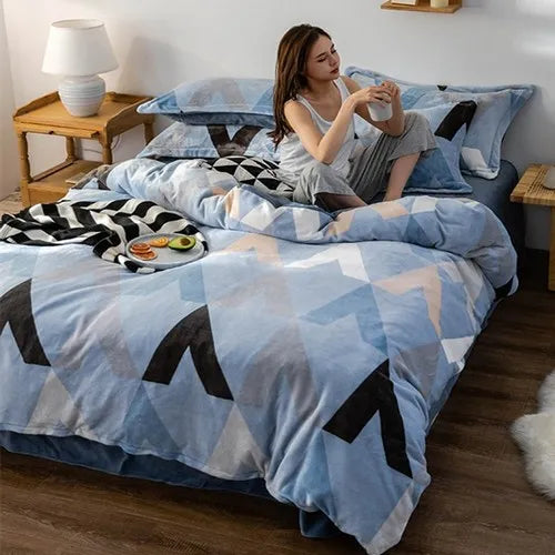 Coral Fleece Four-Piece Set Winter Thicken Thermal Double-Sided Flannel Bed Sheet Leopard Quilt Cover Milk Fiber Bedding