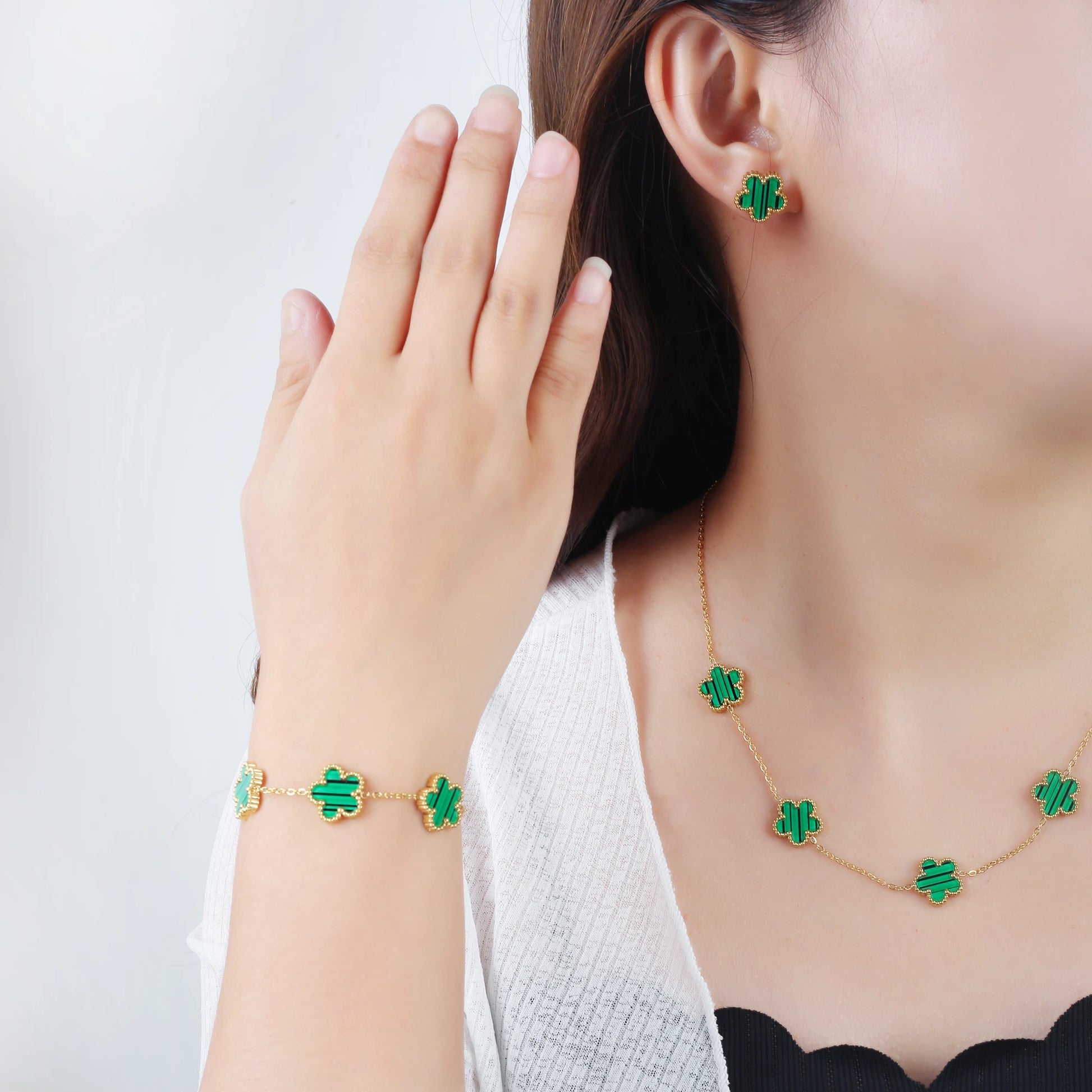 3-Piece 18K Gold-Plated Five-Leaf Flower Jewelry Set Necklace Earrings & Bracelet Clover Pendant Set — view 4 of jewelry sets