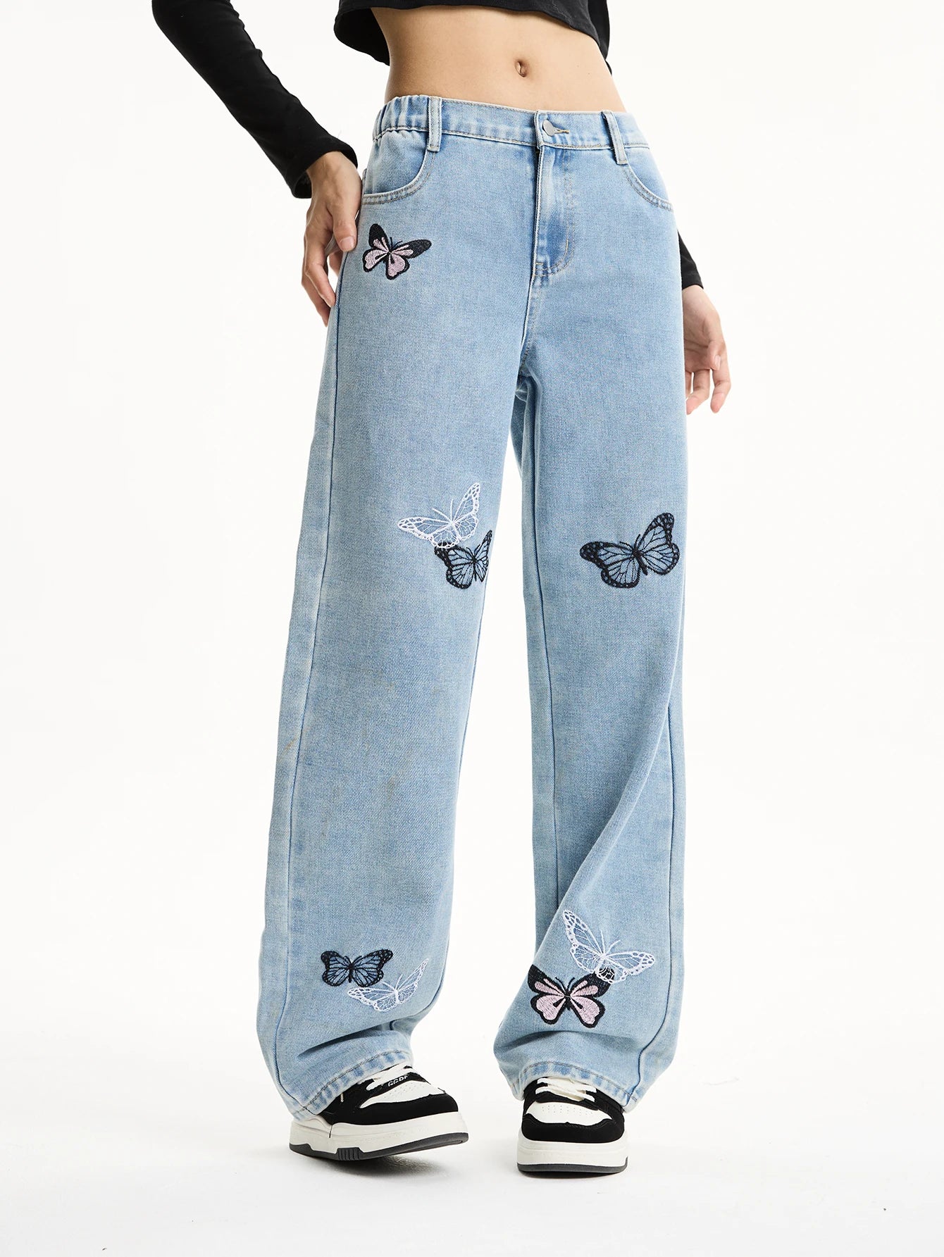 Girls' Y2K Butterfly Embroidered Wide-Leg Jeans — Loose Straight-Leg Denim — front view