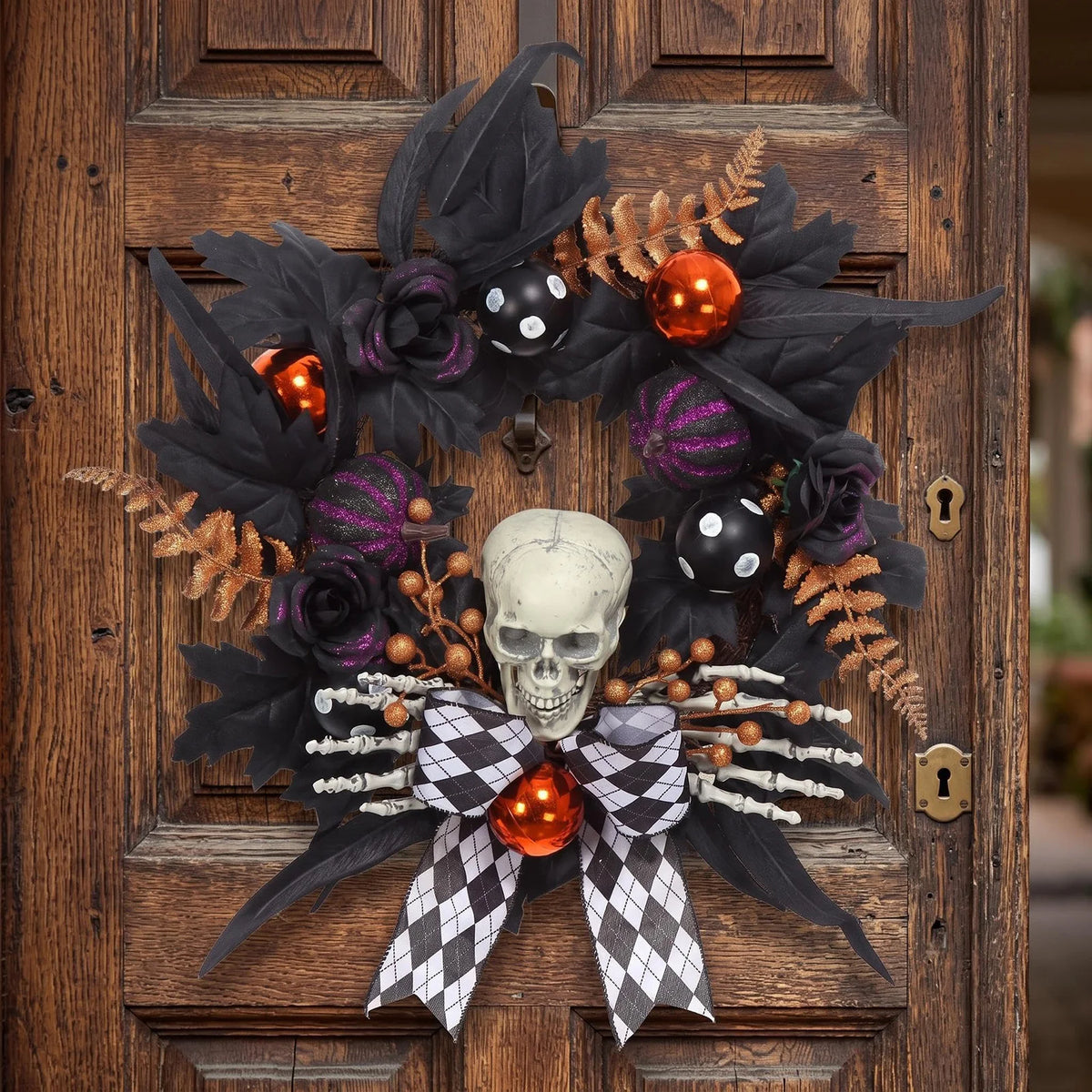 20-Inch Gothic Skeleton Halloween Wreath with Skulls & Pumpkins — product photo 1