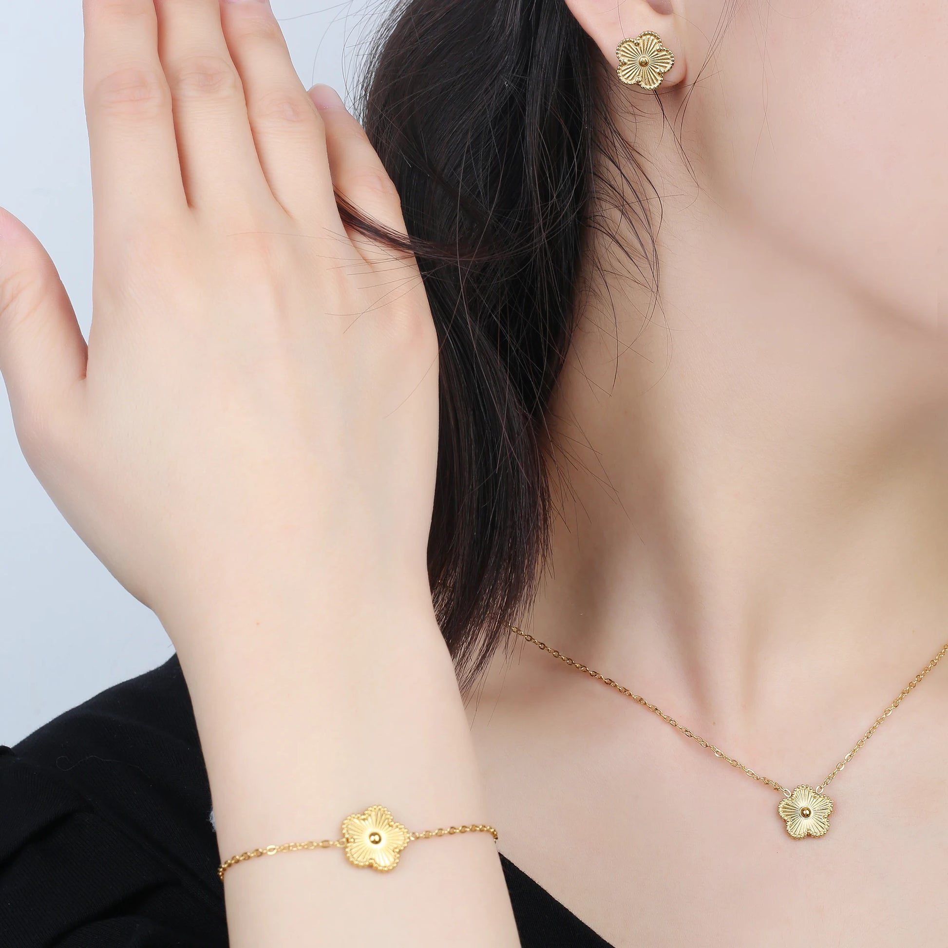 3-Piece 18K Gold-Plated Five-Leaf Flower Jewelry Set Necklace Earrings & Bracelet Clover Pendant Set — view 3 of jewelry sets