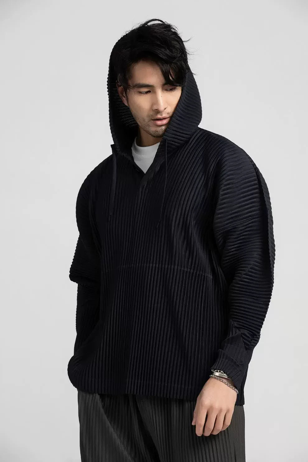 Miyake Pleated Hoodies For Men Black Hoodie Solid Color Coat Breathable Loose Drawstring Casual Top