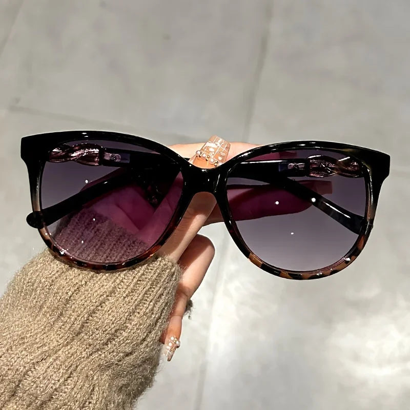 Cat-Eye Sunglasses Designer Vintage 2025 — Viral Women's Retro Lady Brand Editorial Shades — view 6 of sunglasses