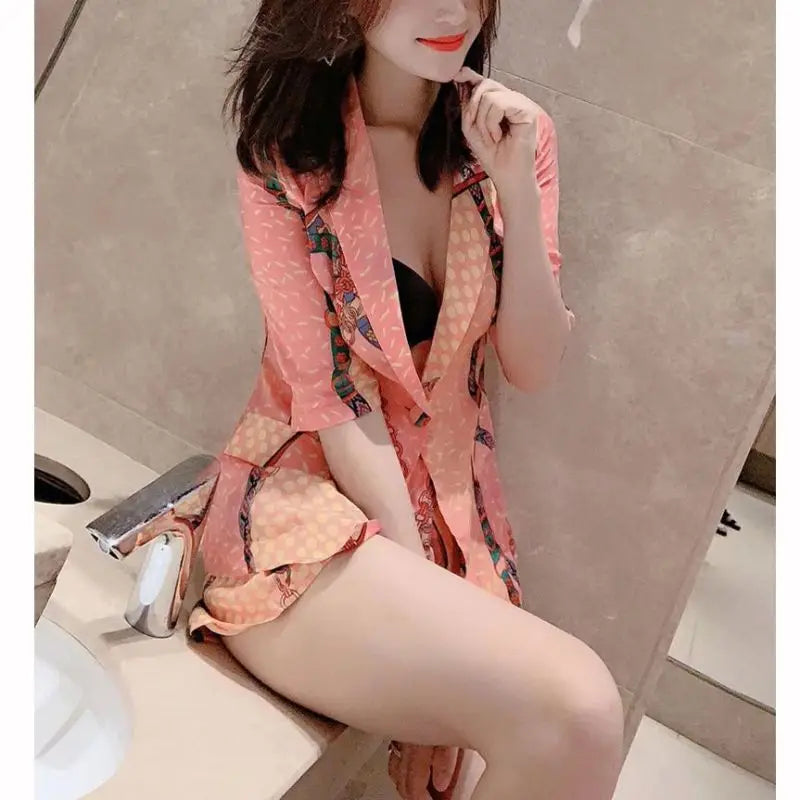 Korean Fashion Style Slim Fit Set for Women 2023 Summer New Arrival Temperament Print Slim Fit Suit Shorts Two Piece Sets