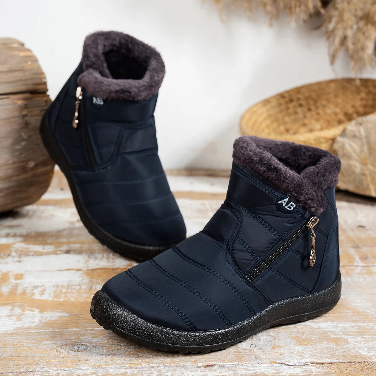 Women's Waterproof Autumn-Winter Snow Boots — Lightweight Outdoor Ankle Boots — view 4 of boots